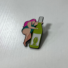 Cartoon character soft enamel pin customization, the first mold cost reduced by half