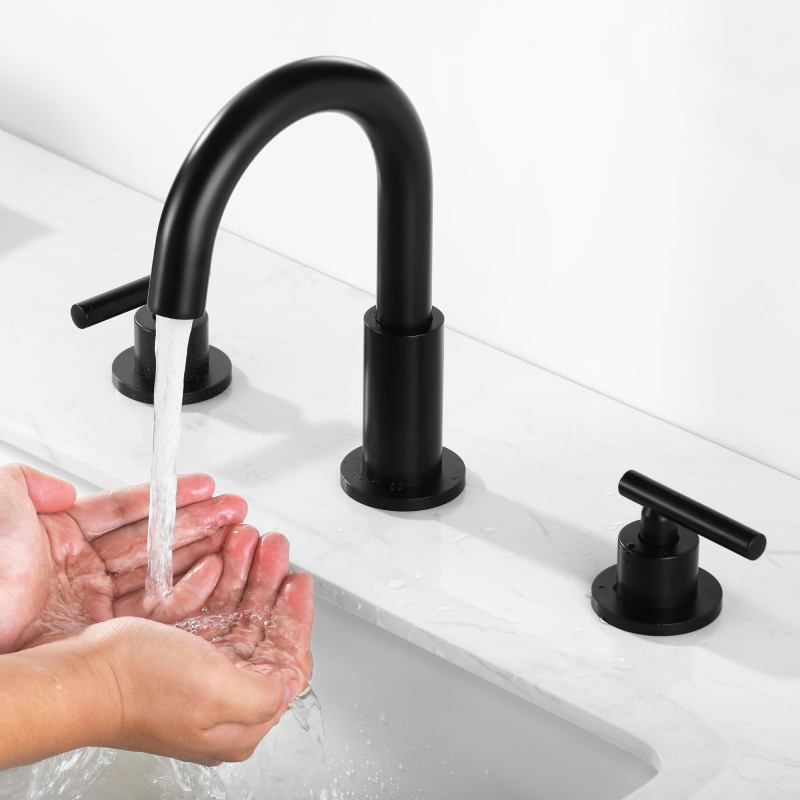 1515BL/ 1515BG/ 1515BN Basin Faucet