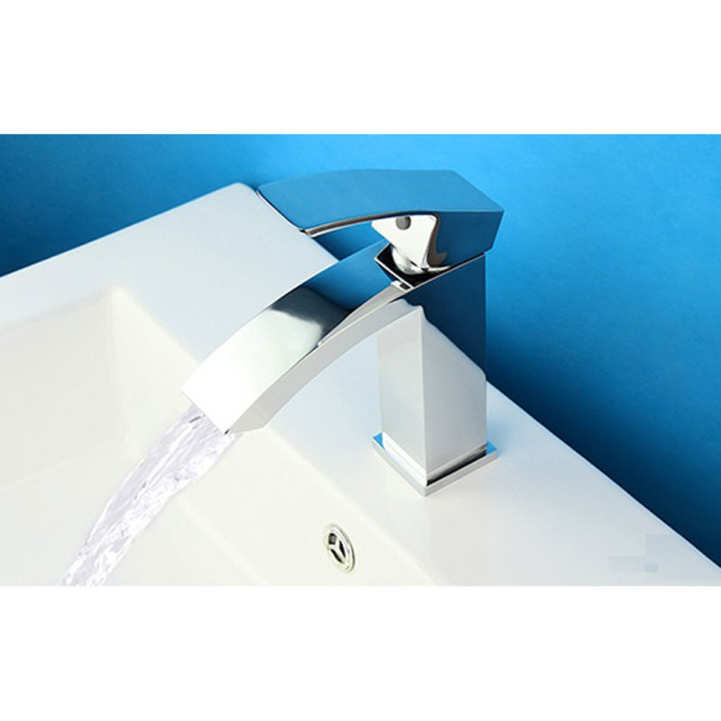 F40200 Single Hole Single-Handle Bathroom Faucet