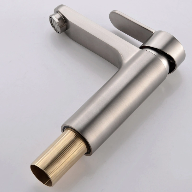 F40004/F40004BN Single Hole Single-Handle Bathroom Faucet