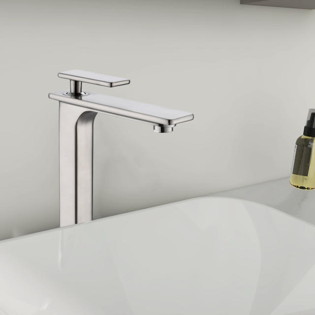 F40043/F40043BN/F40043H/F40043HBN  Single Hole Single-Handle Bathroom Faucet