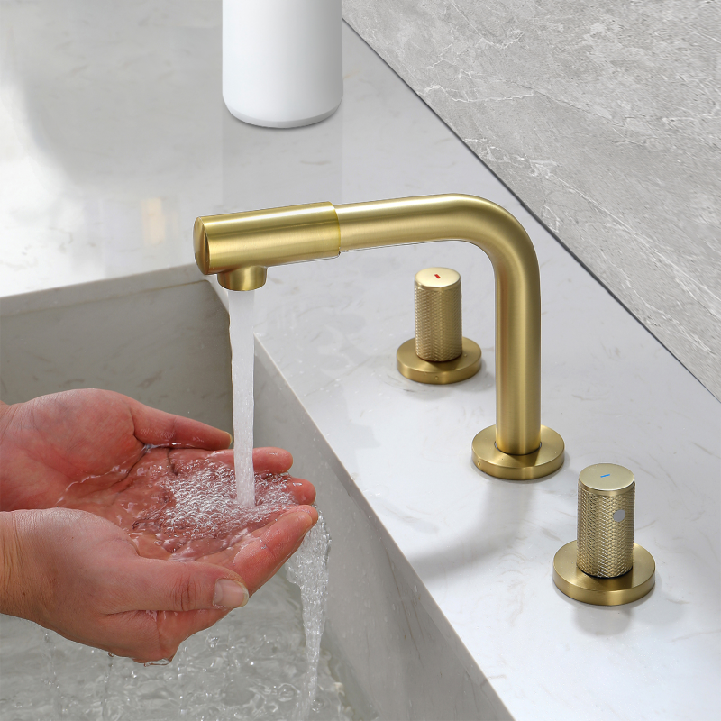 1517BL/ 1517BG/ 1517BN  Widespread Bathroom Faucet