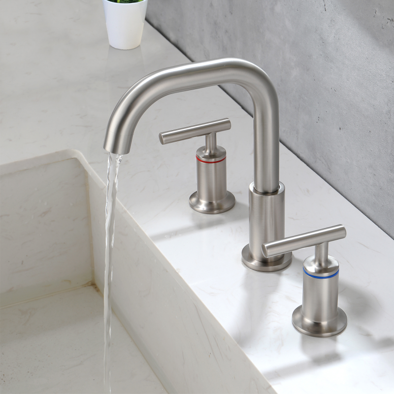 1511BL/ 1511BG/ 1511BN  Widespread Bathroom Faucet