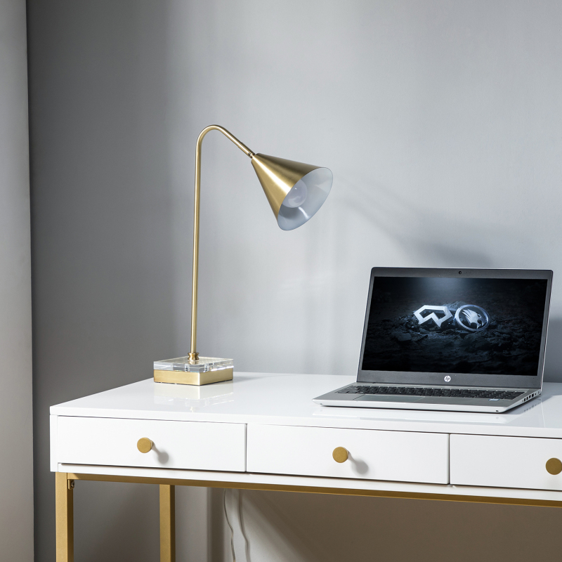 D01-1137006  Silvius 20.5" Modern LED Desk Lamp with Crystal Decoration