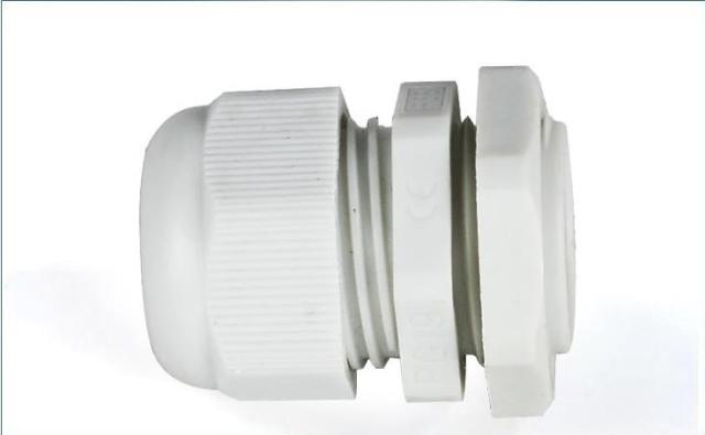 Nylon Plastic IP68 waterproof junction box connector compression cable gland Electrical solar cable entry