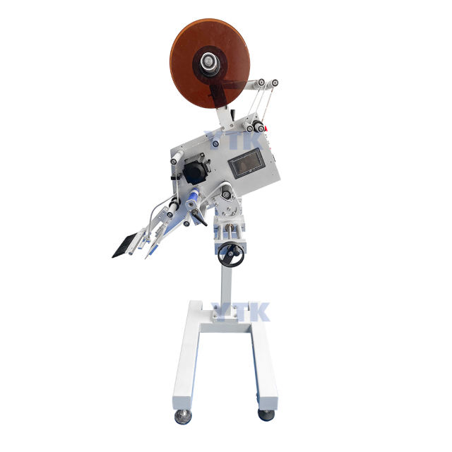 High Speed Automatic Plastic Bags Labeling Paging Machine For Industrial