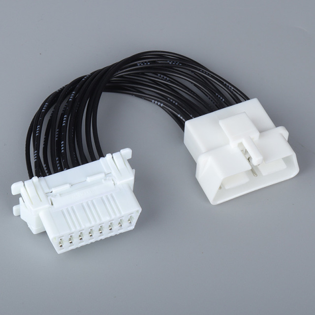 15cm Automotive OBD one-to-one full core cable OBD2 16 pin 16 core extension cable