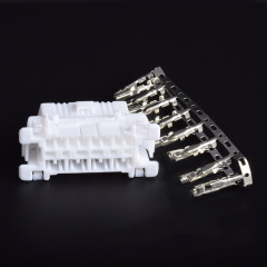 Automobile OBD2 16Pin Female Connector OBD plug Toyota Nissan  OBDII  16PIN female plug