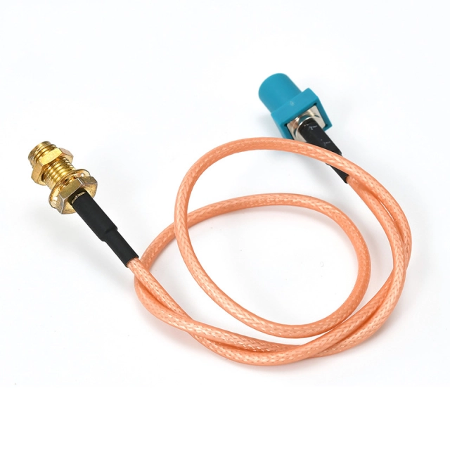 Car antenna signal connector cable, 5G car communication harness, car in car communication connection wire harness
