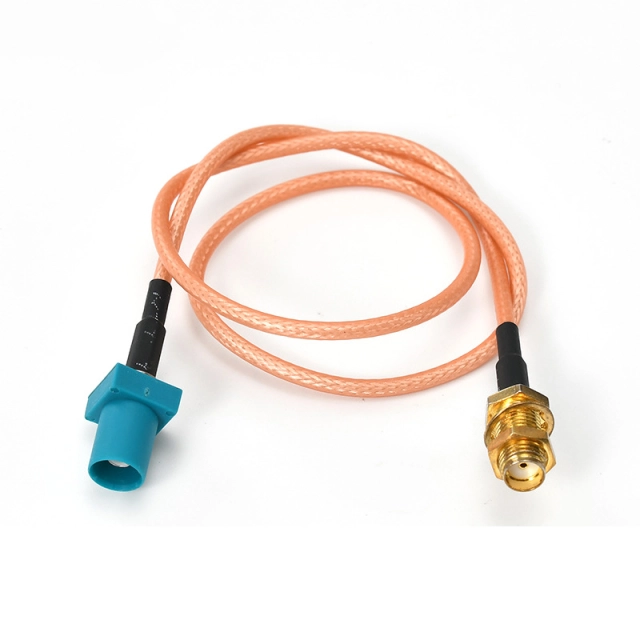 Car antenna signal connector cable, 5G car communication harness, car in car communication connection wire harness