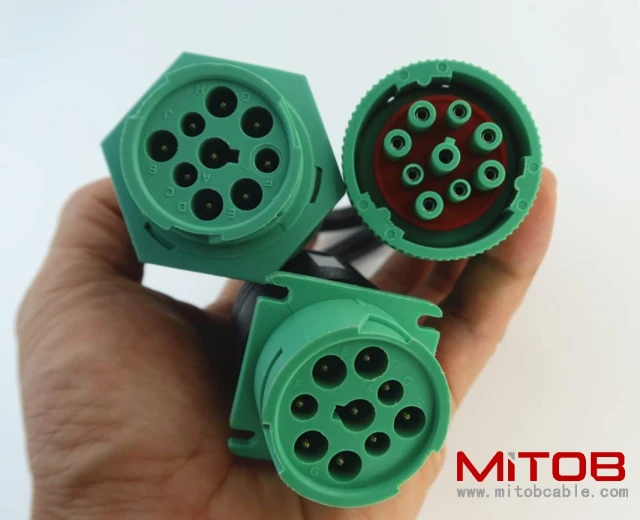Waterproof Overmolded J1939 Type 2 Splitter Y Cable 1 Male to 2 Female 9pin connectors