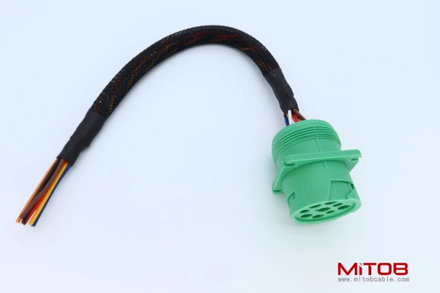 Type 2 Green j1939 Pigtail Cable Female 9Pin to Open end Flange 1ft