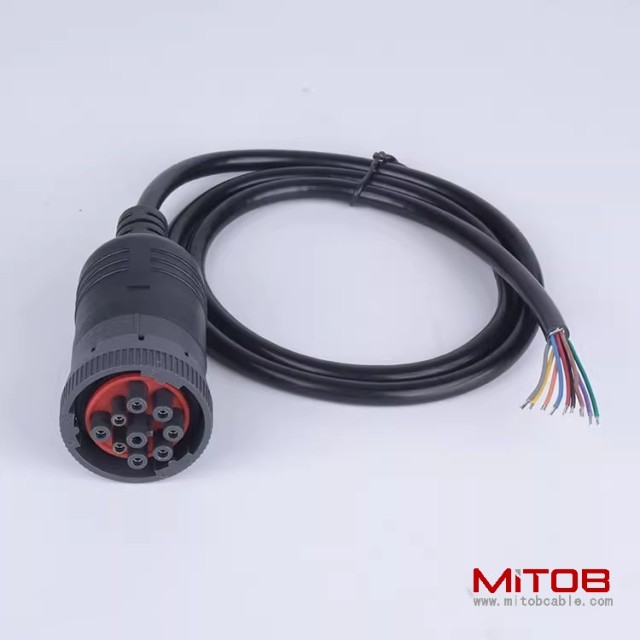 1 meter J1939 9Pin plug to  open end diagnostic cable  for Cummins