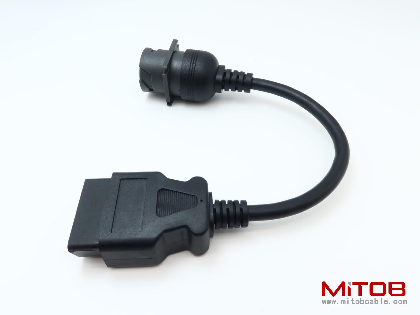 OBD2 Male to J1939 Female Cable for Both J1939 Type 1 and J1939 Type 2