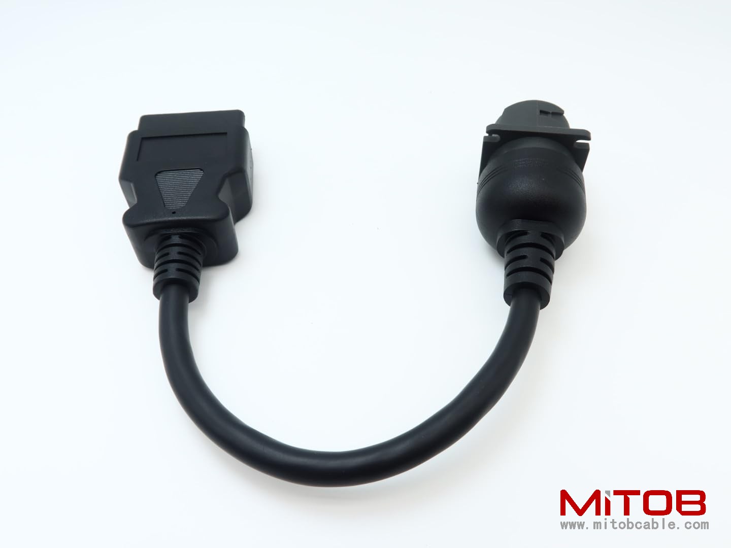 OBD2 Male to J1939 Female Cable for Both J1939 Type 1 and J1939 Type 2