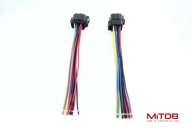 Automotive Wiring Harness Connector Auto Waterproof Connector 16Pin 368047-1 and 368050-1 Plug Pigtail