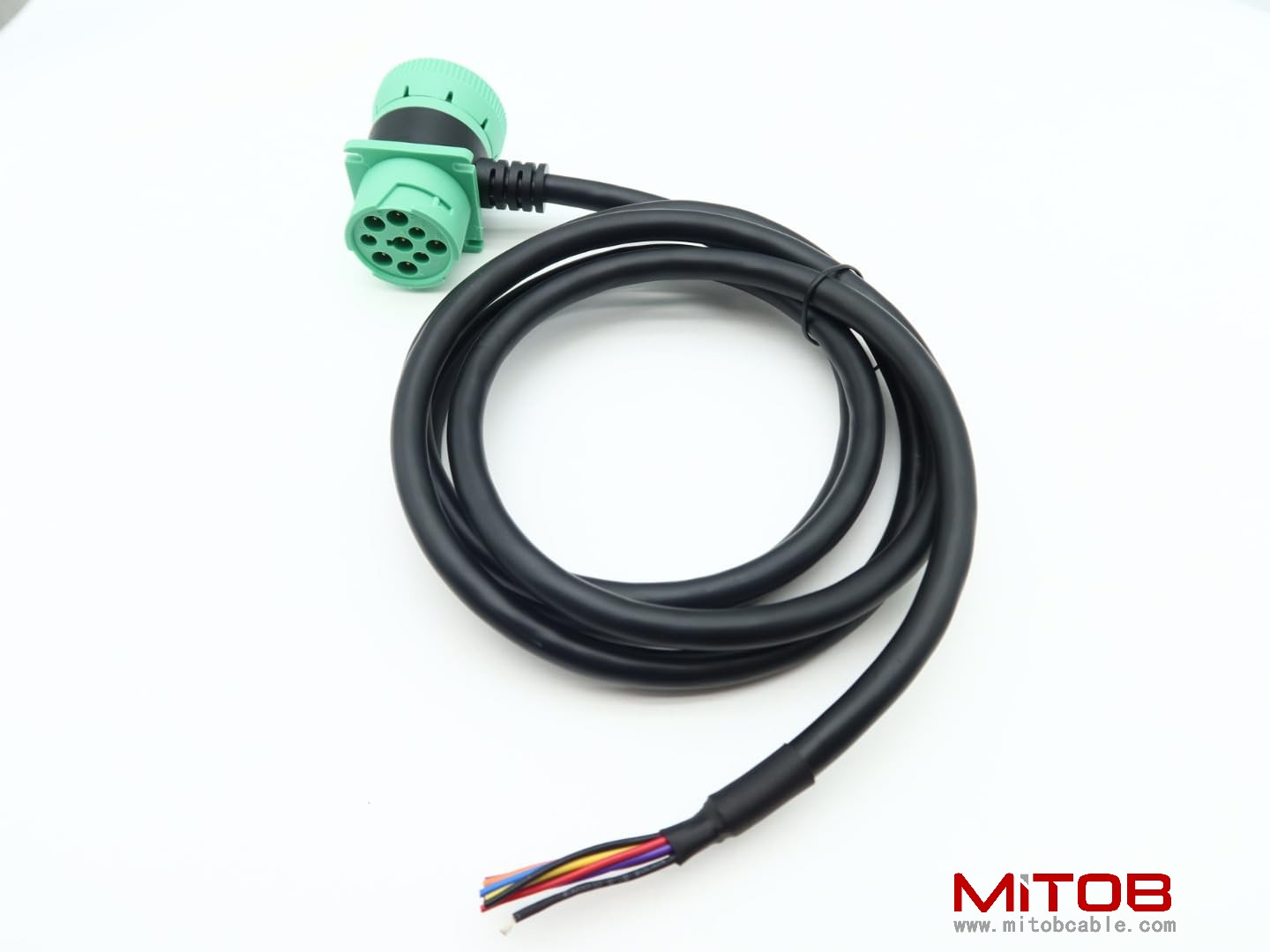 SAE J1939 9Pin Pass Through Male/Female to Open End Pigtail Cable 6ft for Freightliner Truck