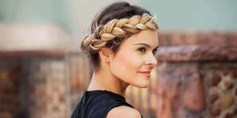 9 Fabulous Halo Braids You Are Worth Trying