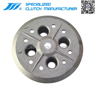 YBR125 CLUTCH CENTER