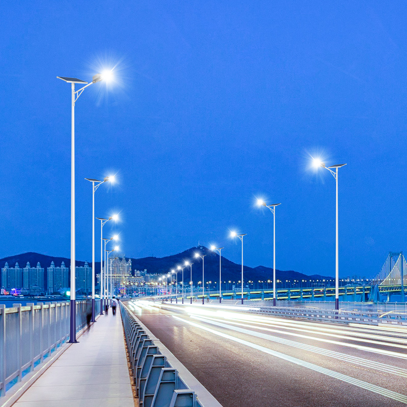 Patented High Lumens Split Solar Street Lights