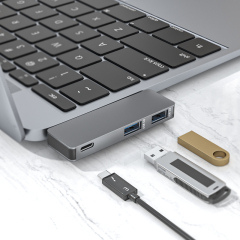 Mini Dual USB-C Docks With Pass-Through Function