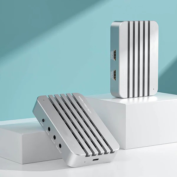 Video capture card live broadcast solution