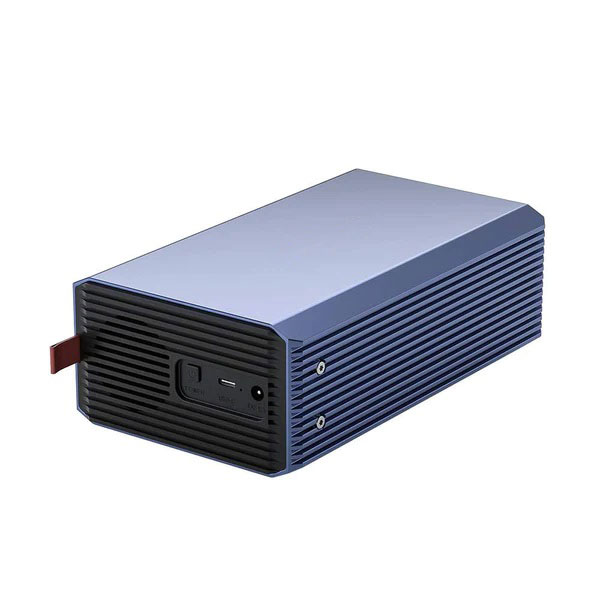 What is the USB4 system structure?