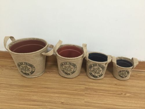 PLANT POT