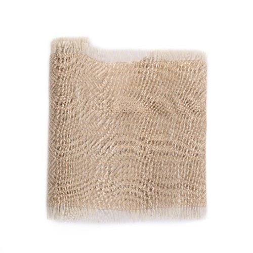 DYED-YARN TABLE RUNNER