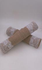 LACE TABLE RUNNER