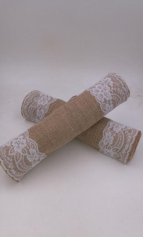 LACE TABLE RUNNER