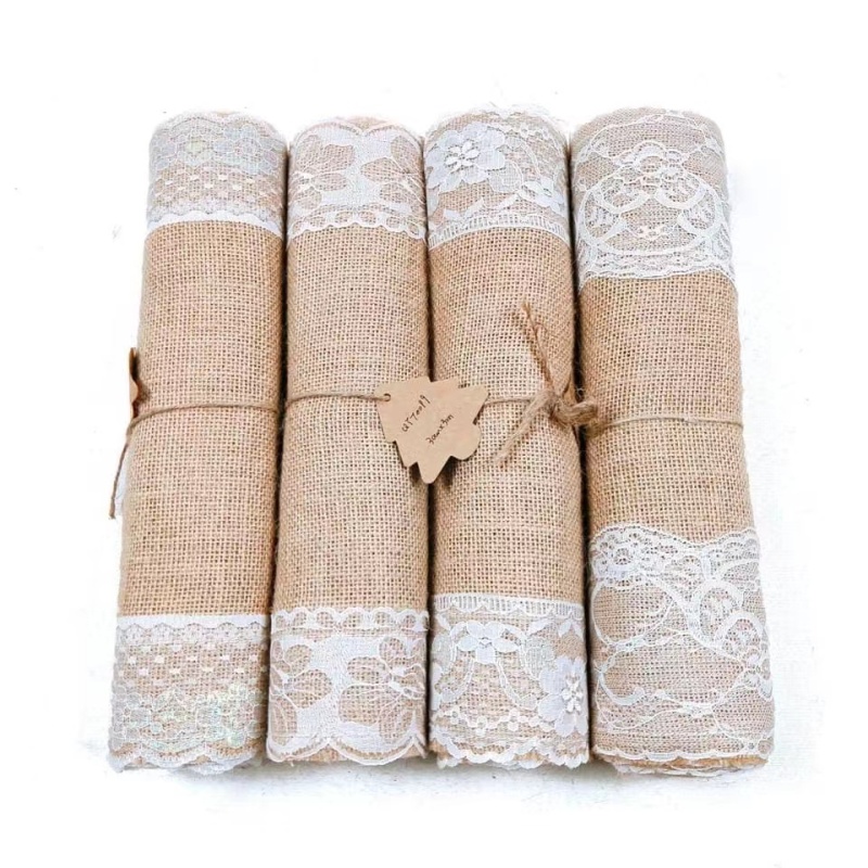 JUTE TABLE RUNNER WITH LACE
