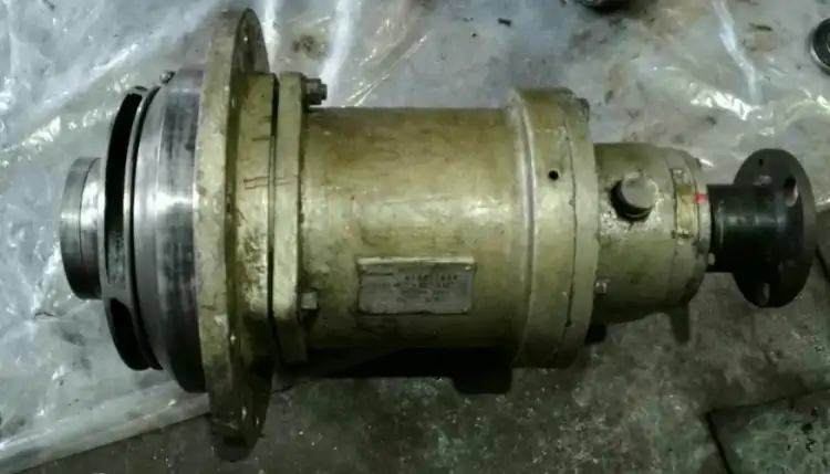 No medium or small flow of conveying medium