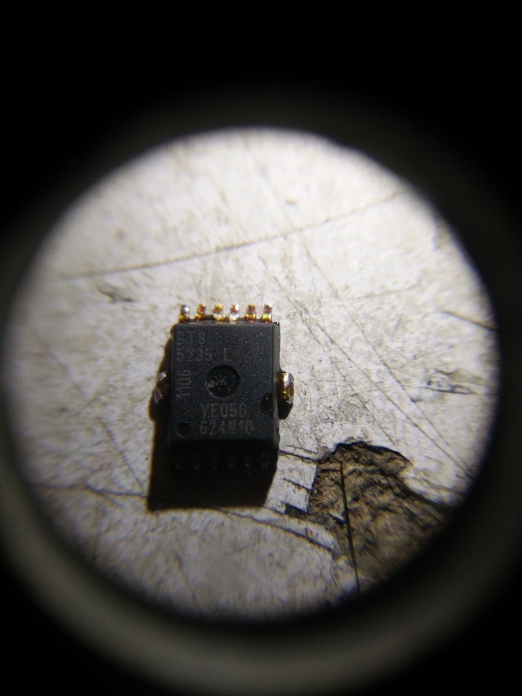 BTS5235L automotive computer board power switch chip