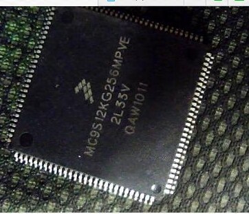 MC9S12KG256MPVE 2L33V Delphi MT20U2 car computer CPU