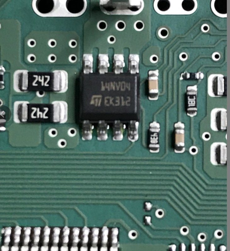 14nv04 VNS14nv04 for Volkswagen computer board motor driver IC chip brand new
