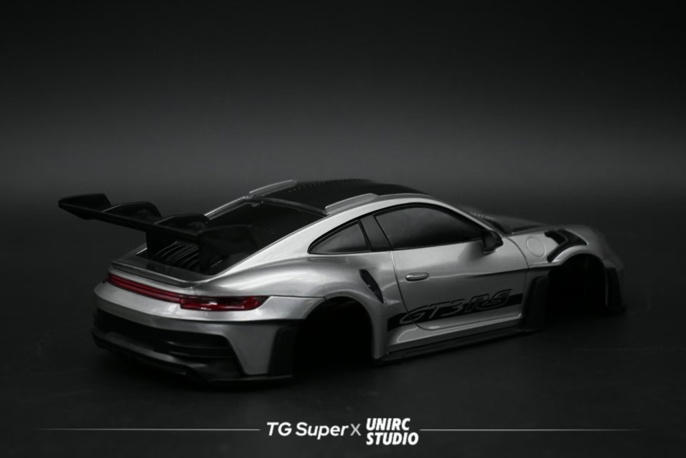 1/24 Scale Sports Car Body – Racing Edition – 109mm Wheelbase (Silver)