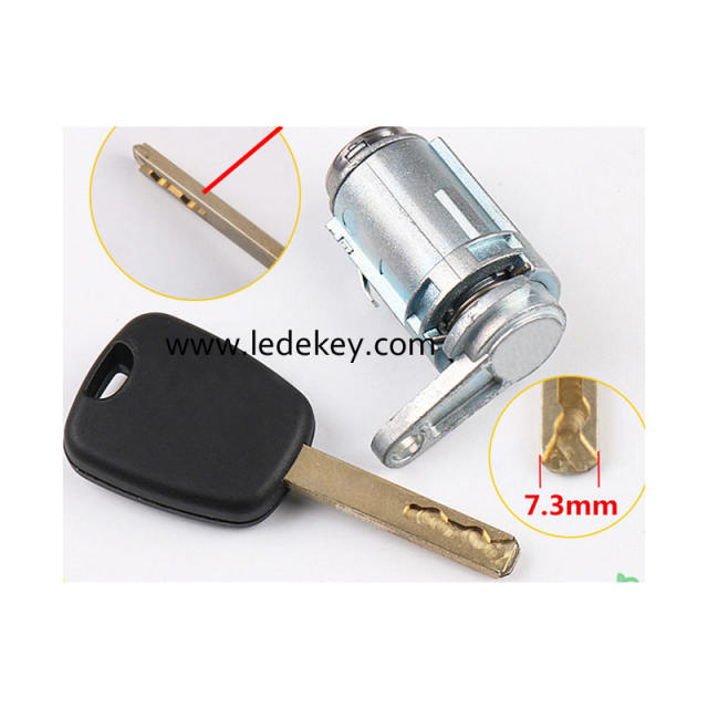 Peugeot Old 307 door lock cylinder