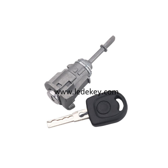 Volkswagen Passat Lingyu left door lock cylinder