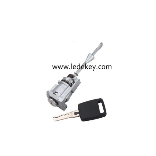 Audi Q7 left door lock cylinder