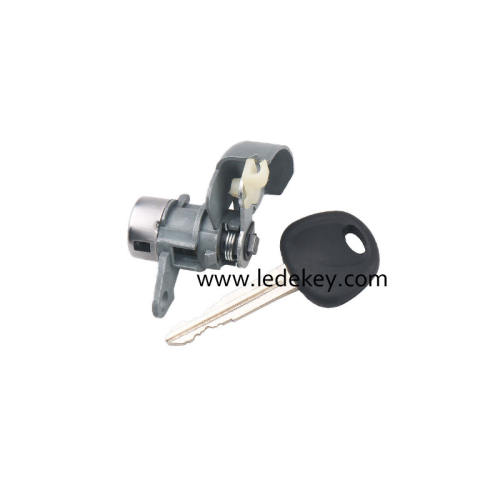 Hyundai Sonata left door lock cylinder