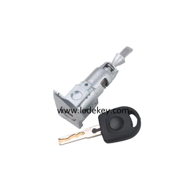 Volkswagen Golf 6 left door lock cylinder