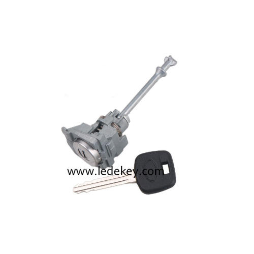 Subaru XV left door lock cylinder