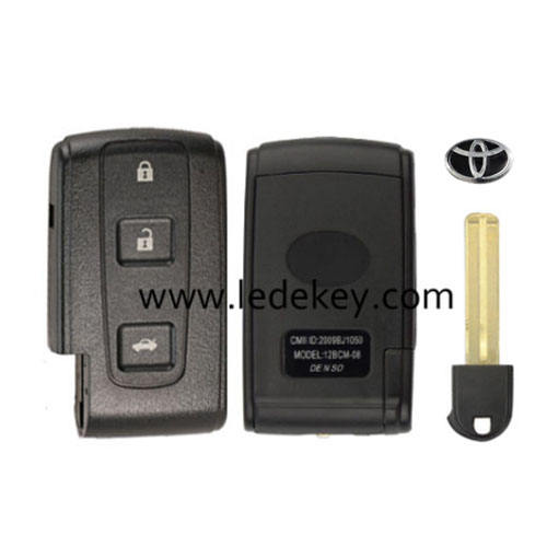 Toyota Crown 3 button smart key card with blade and logo