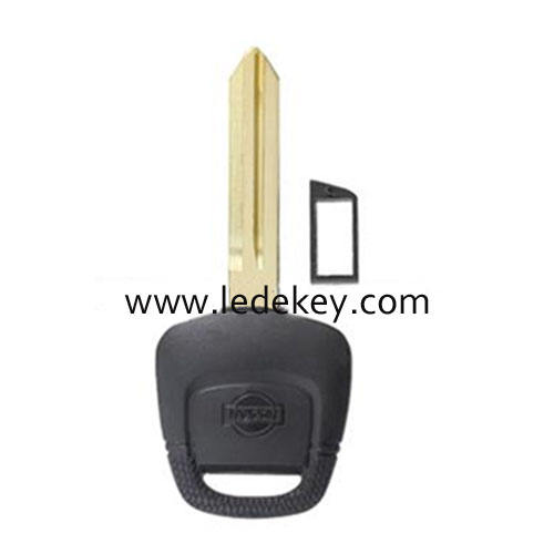 Nissan transponder key shell with Chip groove