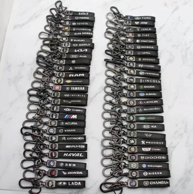 PU material , Metal Grey circels key chain (please choose model)，each type MOQ 10pcs