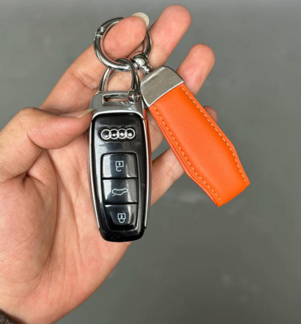 French-style cropped lambskin car key fob – premium goatskin-grain leather keychain (pls choose model)