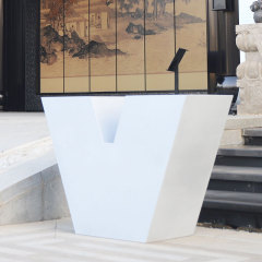 V shaped Flower Planter Pots for Square