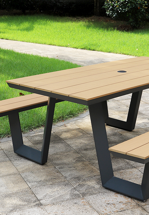 outdoor picnic tables