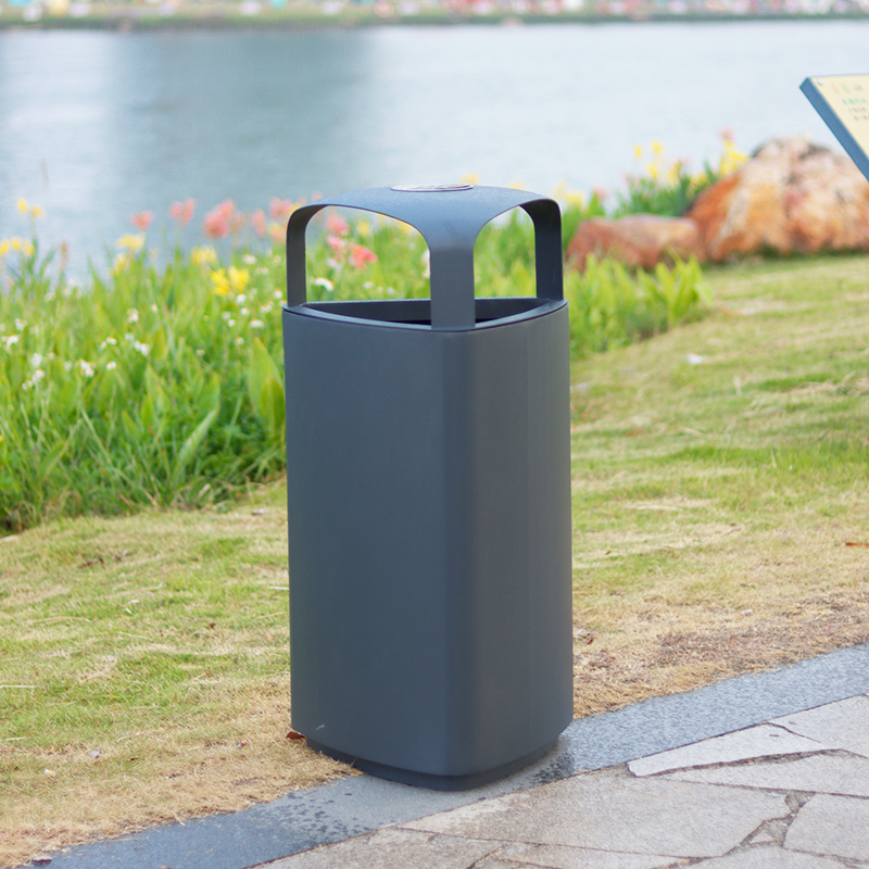 Paris Commerial Wood Trash Can